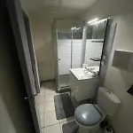 Jacuzzi Au Coeur De شقة *