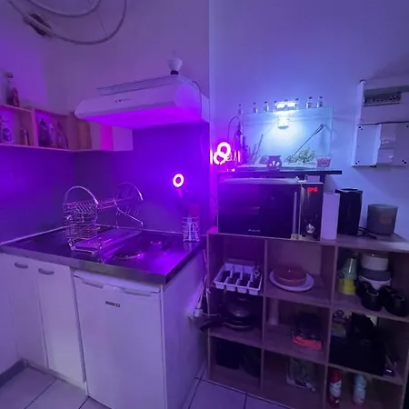 Апартаменты Jacuzzi Au Coeur De