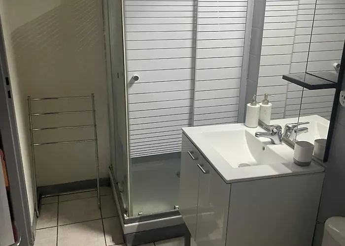 شقة Jacuzzi Au Coeur De