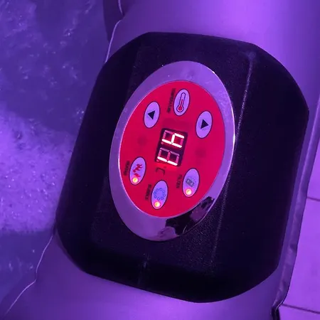 Jacuzzi Au Coeur De 波尔多